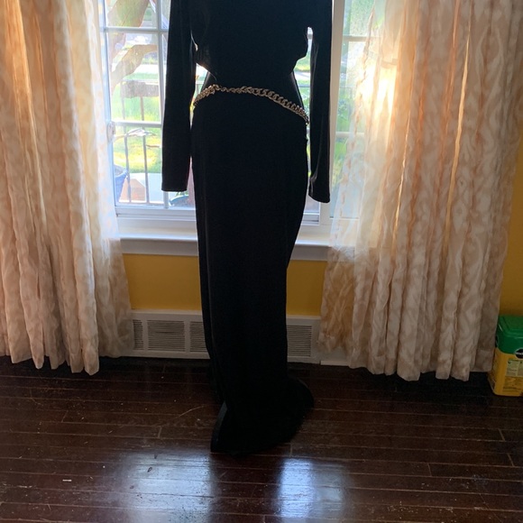 COPY - Akira black maxi dress w gold waist chain - Picture 4 of 11